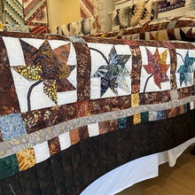 Autumn Leaves Queen Quilt