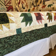Tinted Autumn Leaves Queen Quilt