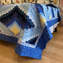 Mountain Echoes Queen Quilt