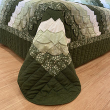 Green Ocean Wave King-sized Quilt