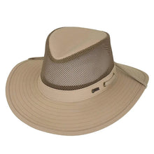 River Guide with Mesh Hat (II)