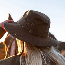 River Guide Oilskin Hat
