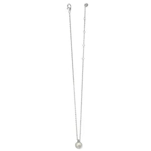 Medallion Pearl Short Necklace