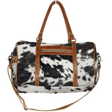 Onyx Traveller Bag