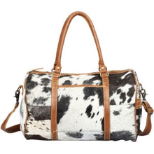 Onyx Traveller Bag
