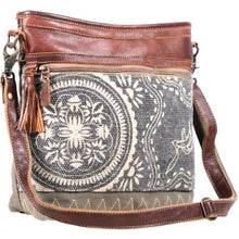 Vogue Shoulder Bag