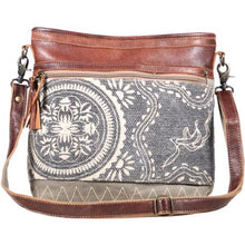 Vogue Shoulder Bag