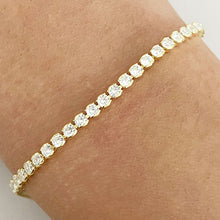 Round Cut Tennis Bracelet