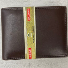 Bi-Fold Wallet with Zippered Compartment