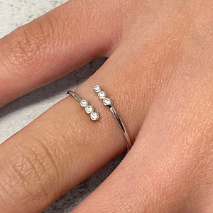 3 Dots Double Bar Ring