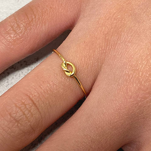 Knot Ring