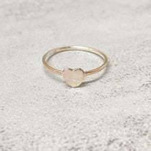 Flat Heart Ring