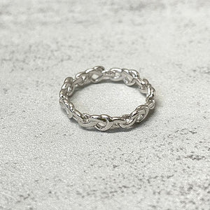 Knotted Heart Links Ring