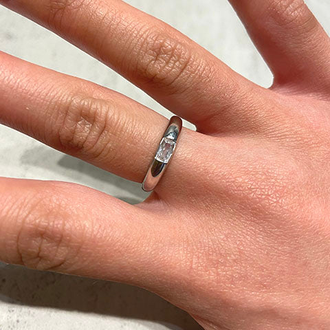 Embedded Rectangle Band Ring