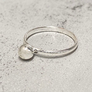 Sphere Ring